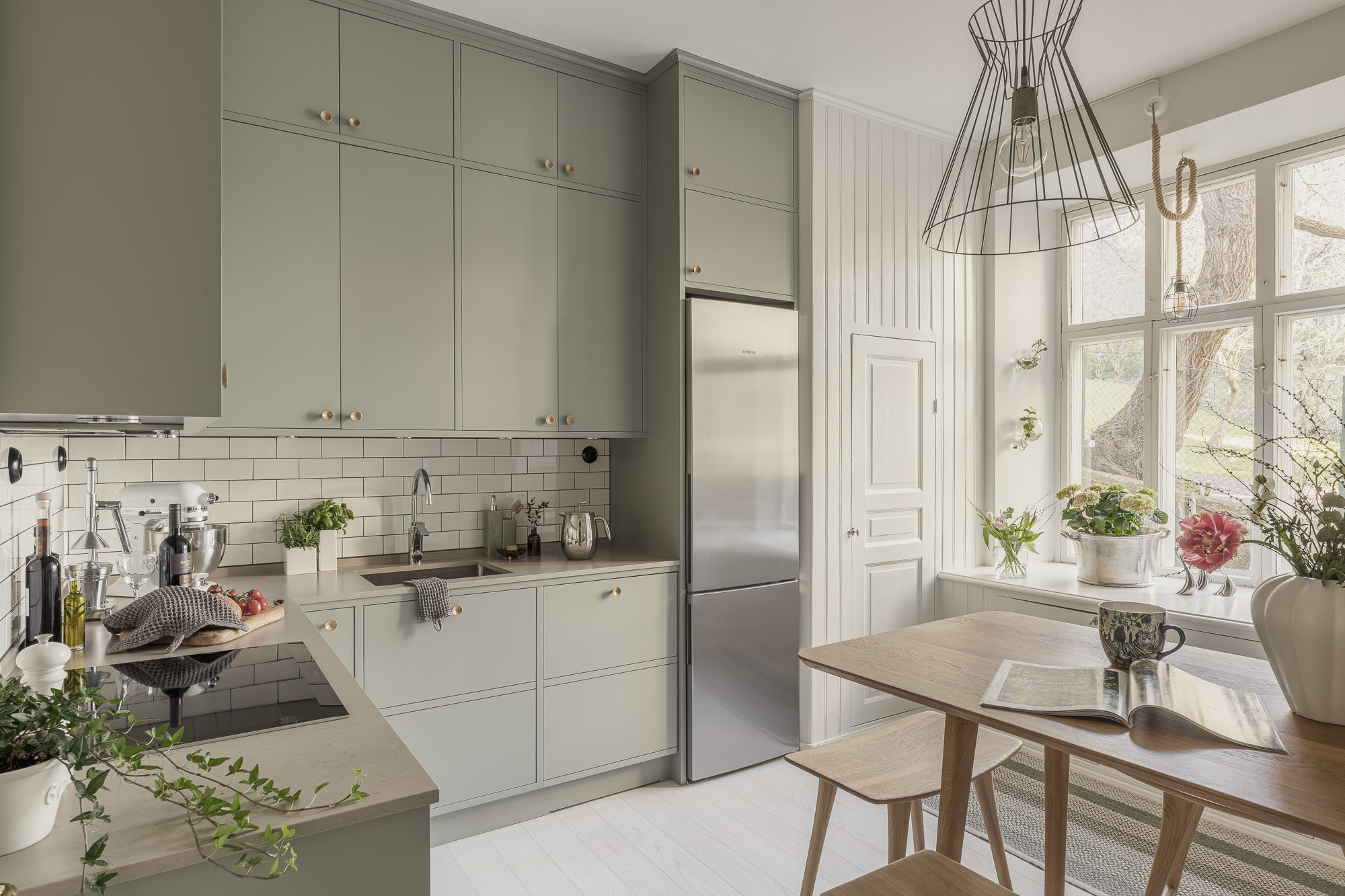 cuisine verte avec espace repas décoration scandinave cuisine verte avec espace repas décoration scandinave
