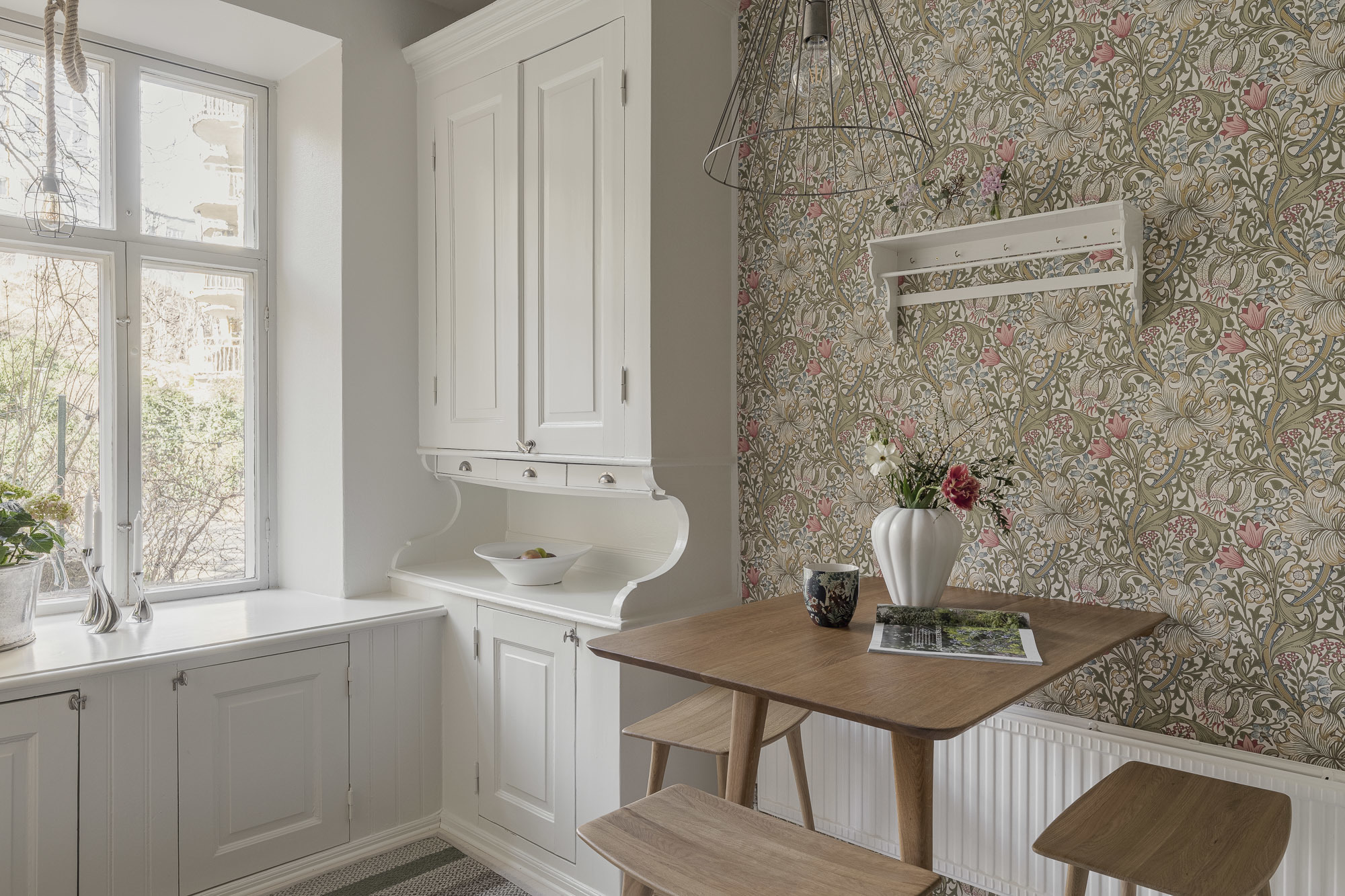 cuisine verte papier-peint William Morris décoration scandinave cuisine verte papier-peint William Morris décoration scandinave