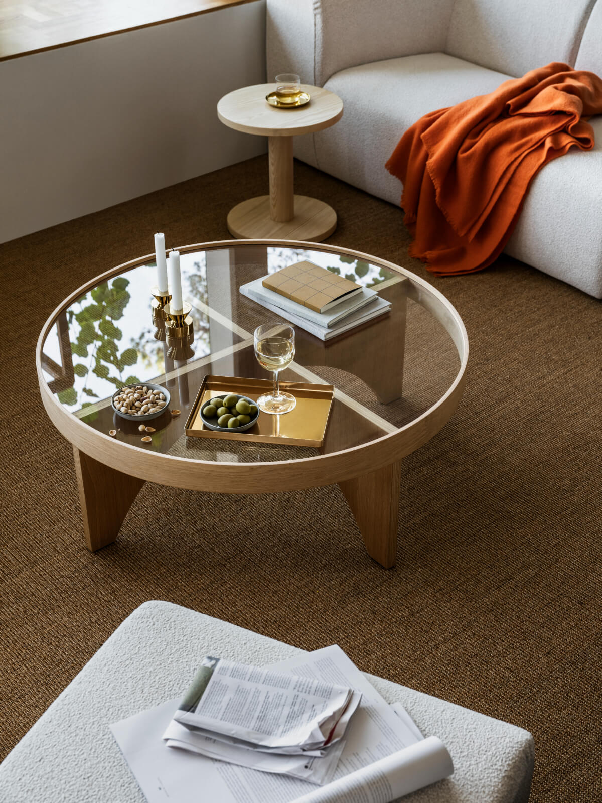 table basse ronde chêne et verre collection IKEA Stockholm 2025