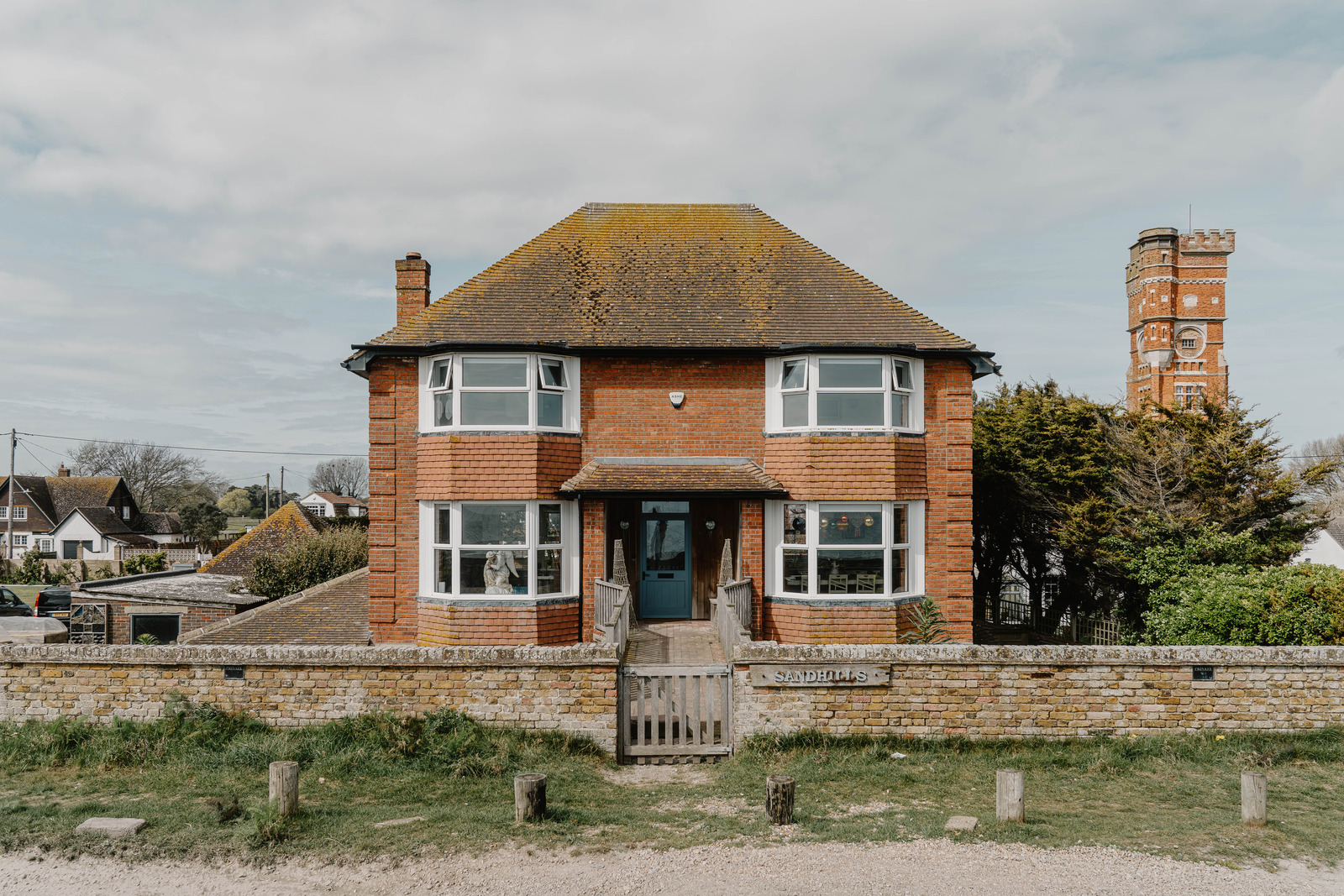maison anglaise en briques sur la côte du Kent maison anglaise en briques sur la côte du Kent