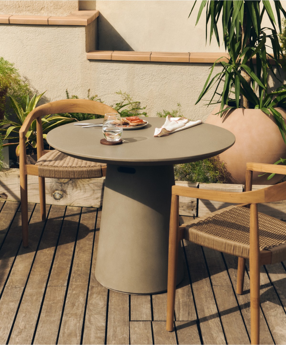 table ronde de jardin en ciment table ronde de jardin en ciment