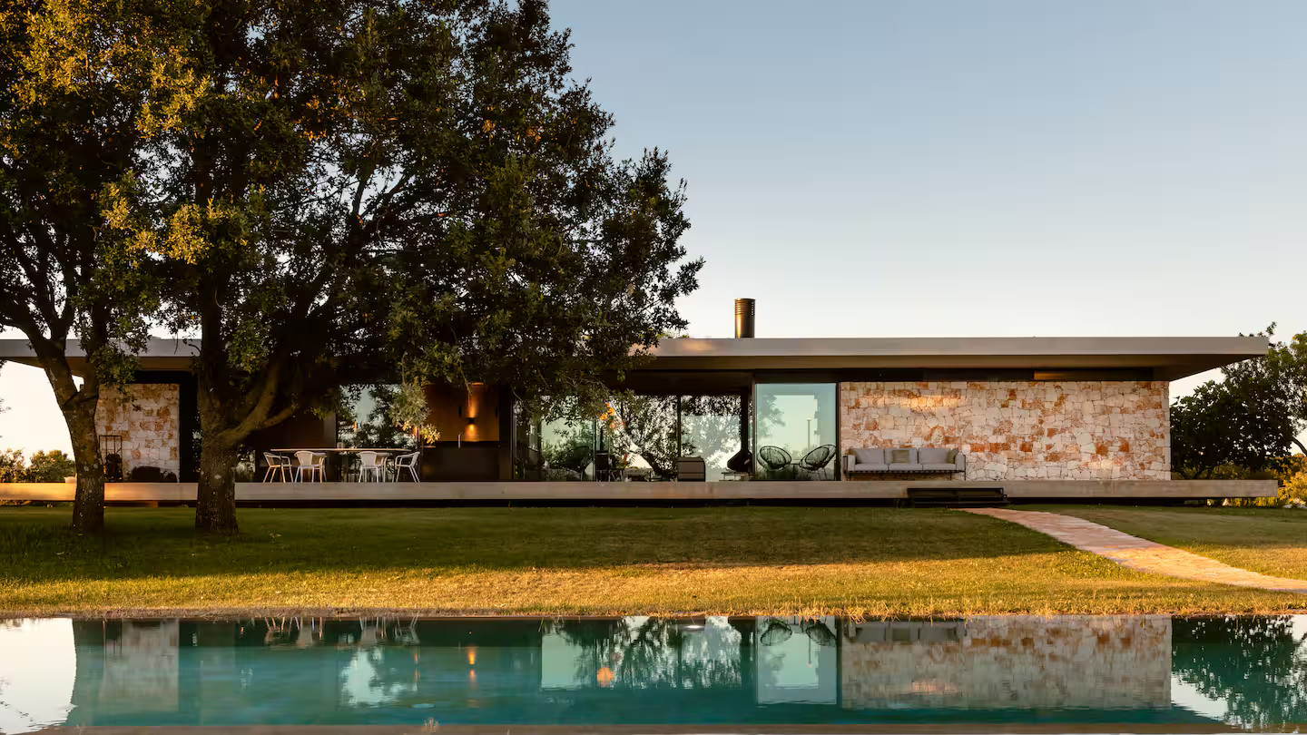 maison contemporaine avec cheminée Focus
