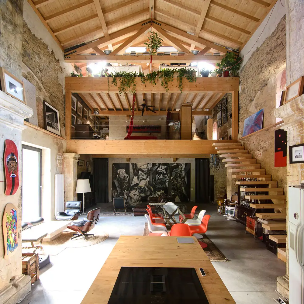 salon double hauteur avec mezzanine décoration contemporaine salon double hauteur avec mezzanine décoration contemporaine