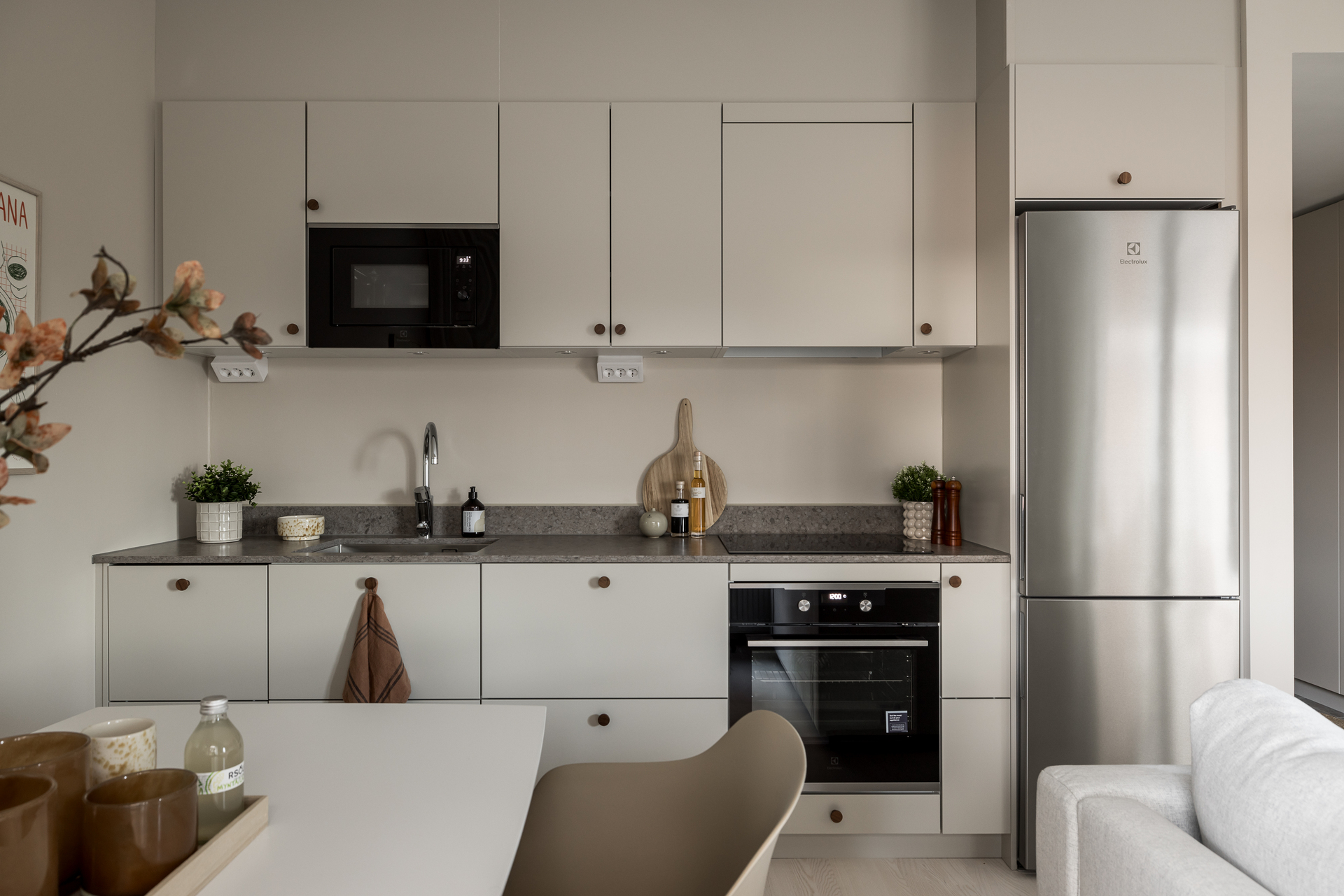 salon avec cuisine ouverte studio 35m2