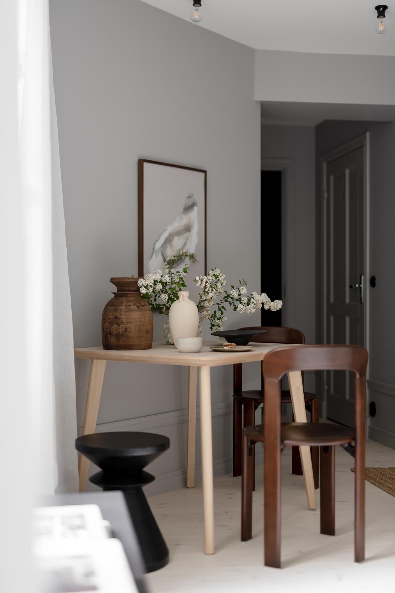 salon deux-pièces 44m2 décoration scandinave murs gris