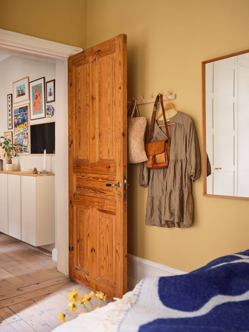 chambre murs jaunes chambre murs jaunes