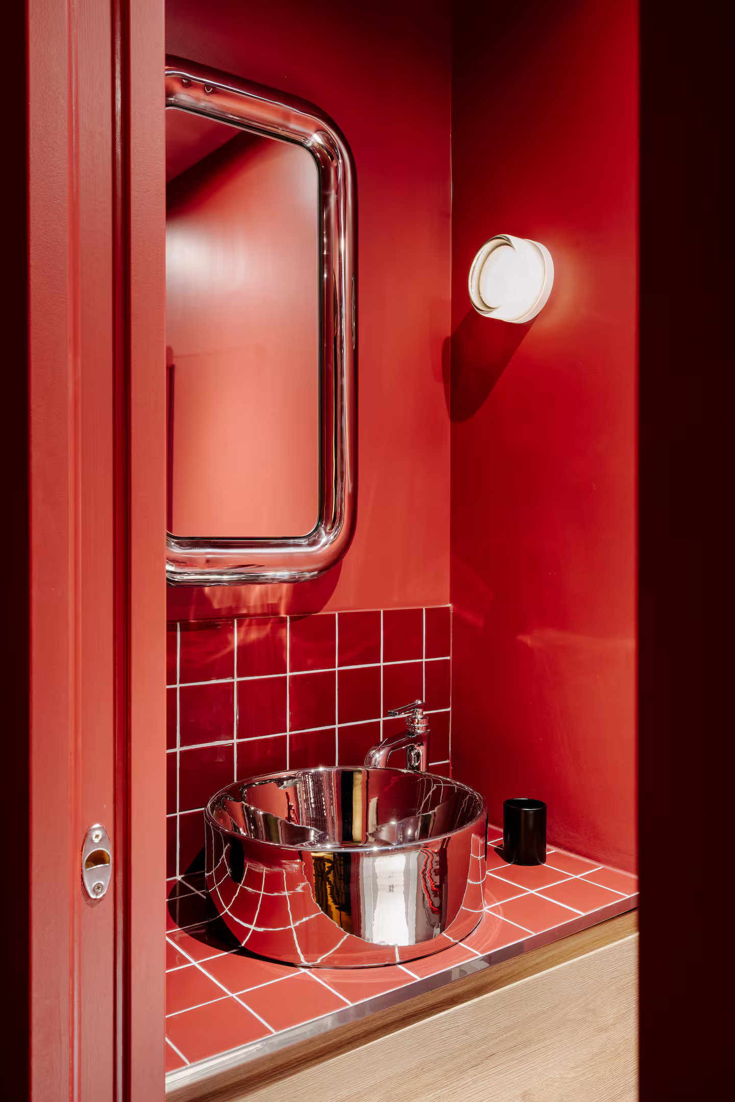 salle de bain rouge décoration contemporaine salle de bain rouge décoration contemporaine