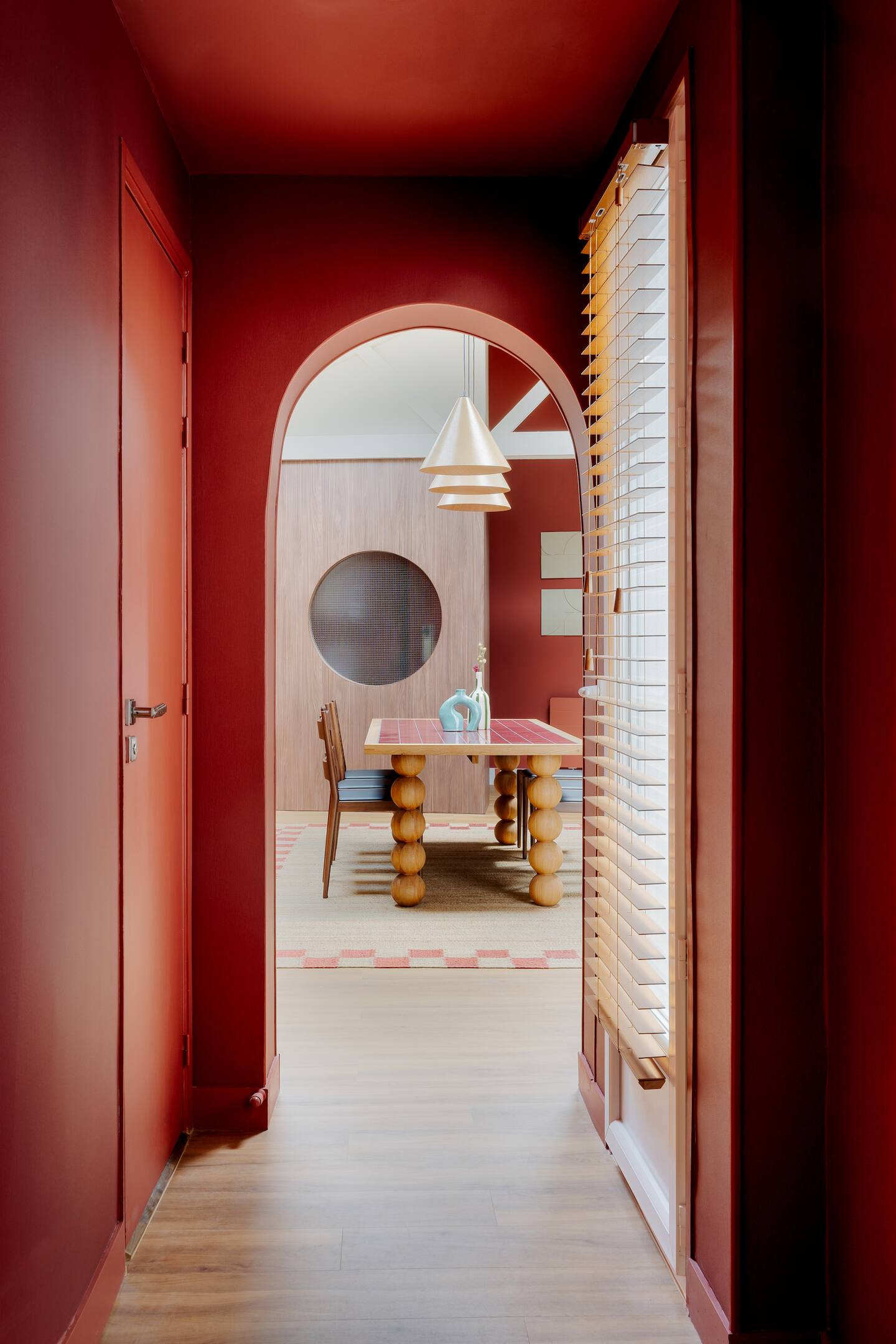 entrée murs rouges décoration contemporaine entrée murs rouges décoration contemporaine