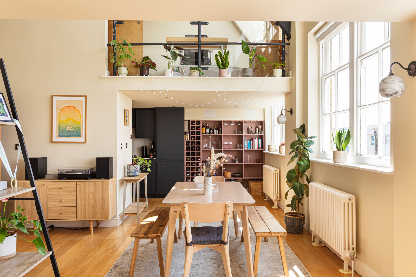 salon double hauteur avec mezzanine duplex 84m2 Londres salon double hauteur avec mezzanine duplex 84m2 Londres