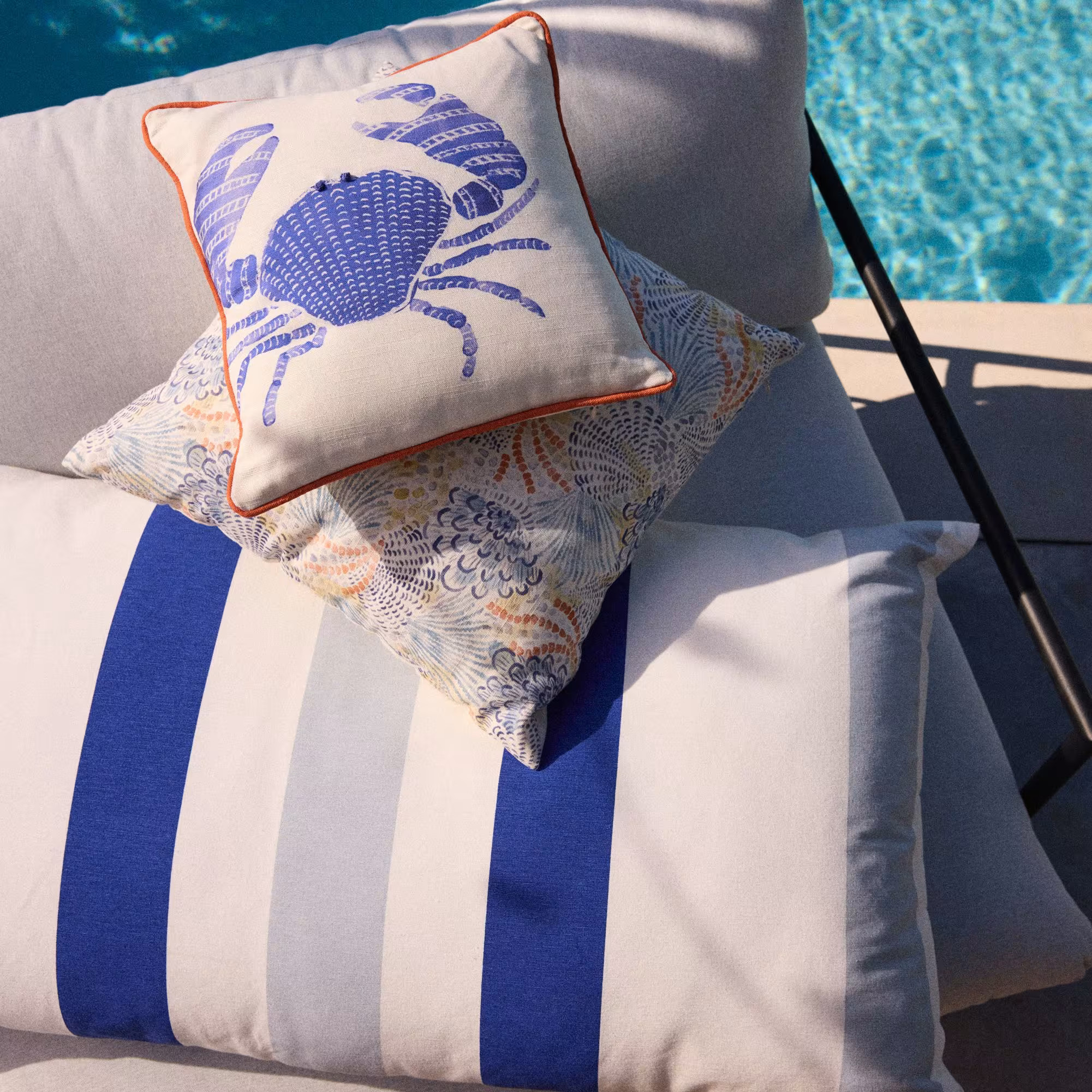 coussin Maisons du Monde collection French Riviera coussin Maisons du Monde collection French Riviera