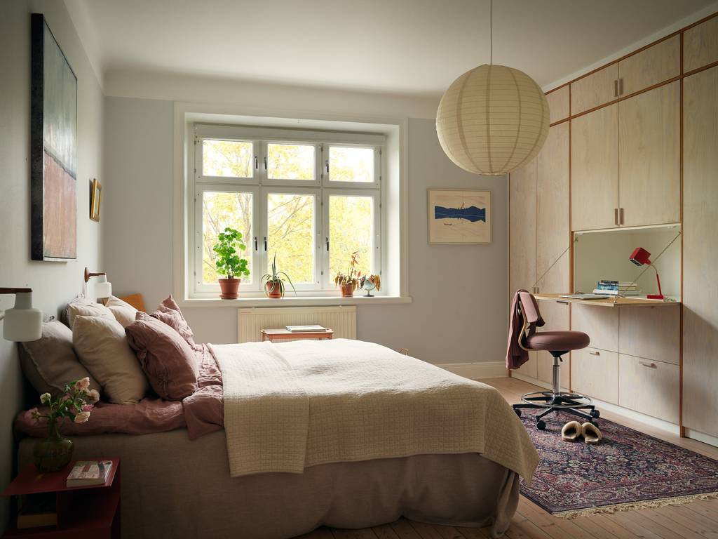 chambre avec bureau intégré dans placard chambre avec bureau intégré dans placard