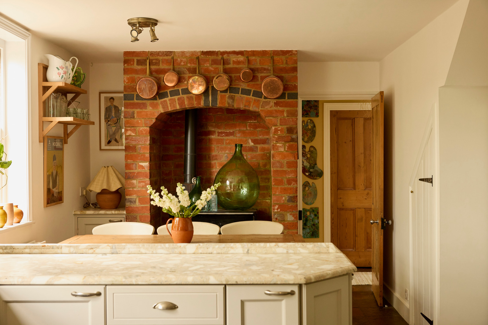 cuisine avec poêle et briques décoration rustique chic maison anglaise cuisine avec poêle et briques décoration rustique chic maison anglaise