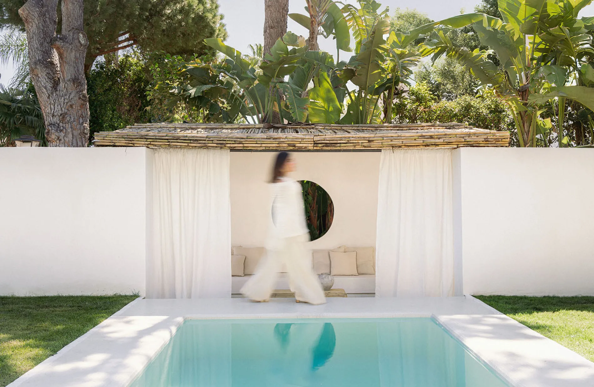 jardin avec piscine Casa Manuela jardin avec piscine Casa Manuela