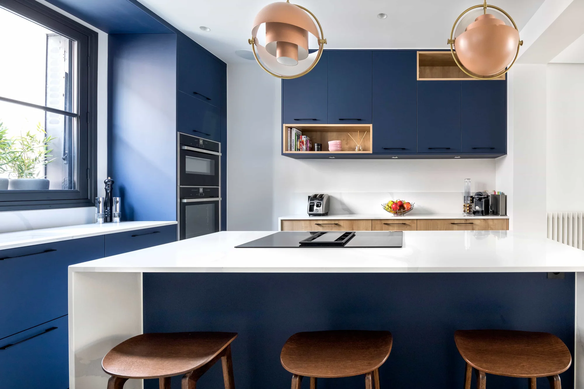 cuisine IKEA bleue personnalisée par Studio Couleur cuisine IKEA bleue personnalisée par Studio Couleur