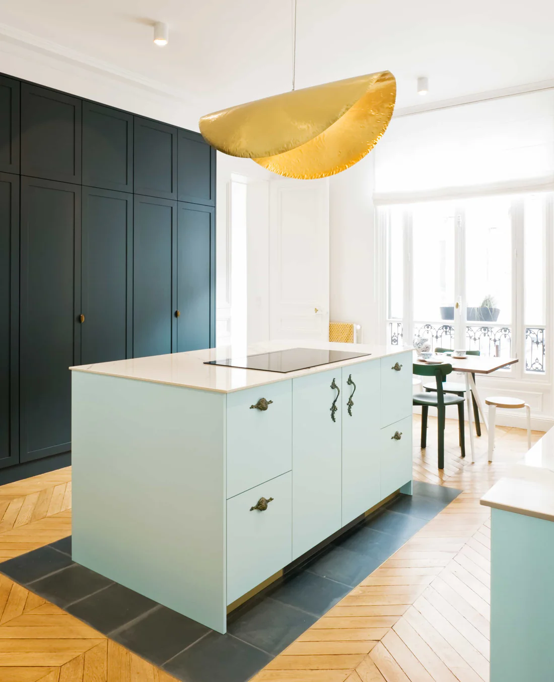 cuisine IKEA verte personnalisée par Studio Couleur cuisine IKEA verte personnalisée par Studio Couleur