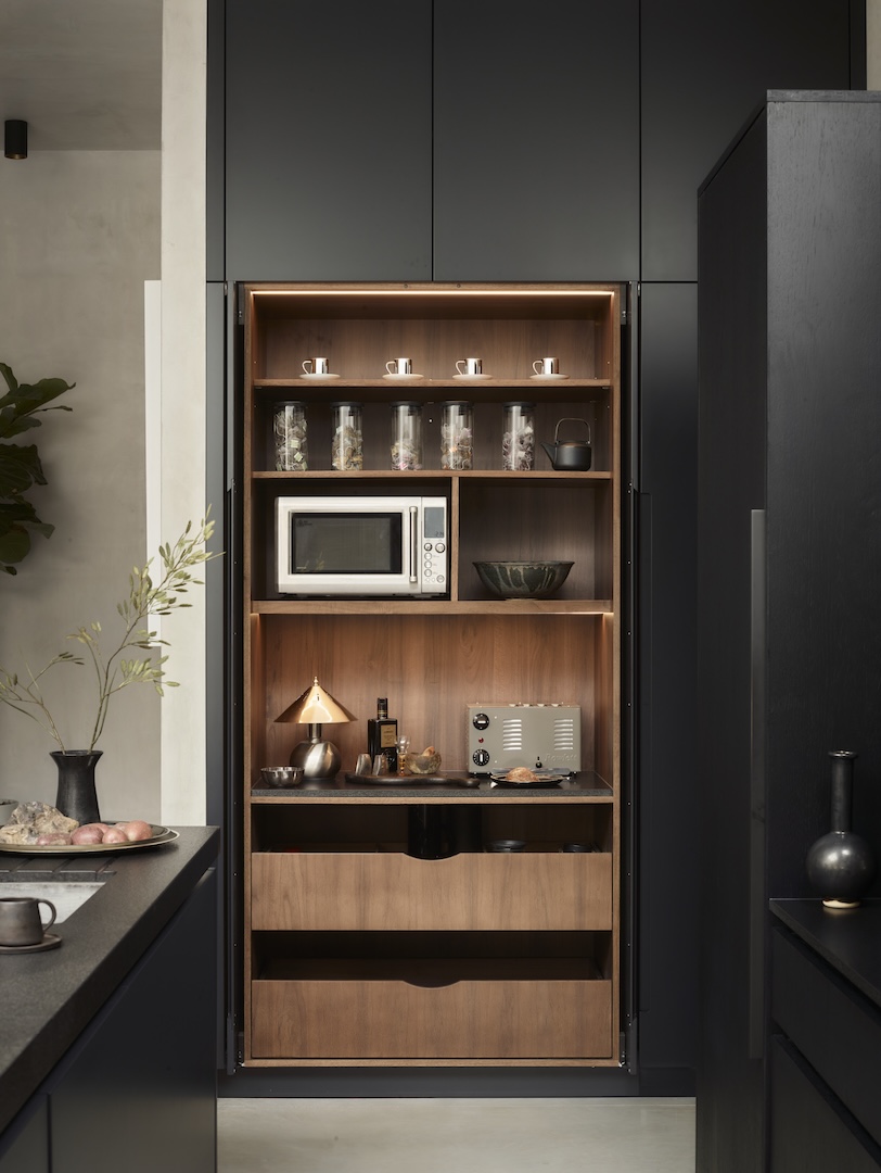 cuisine design noire avec îlot cuisine design noire avec îlot