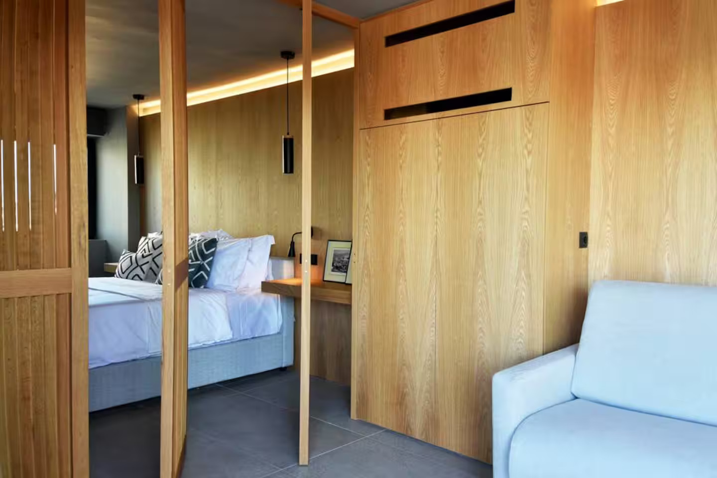 chambre avec claustras pivotants décoration contemporaine