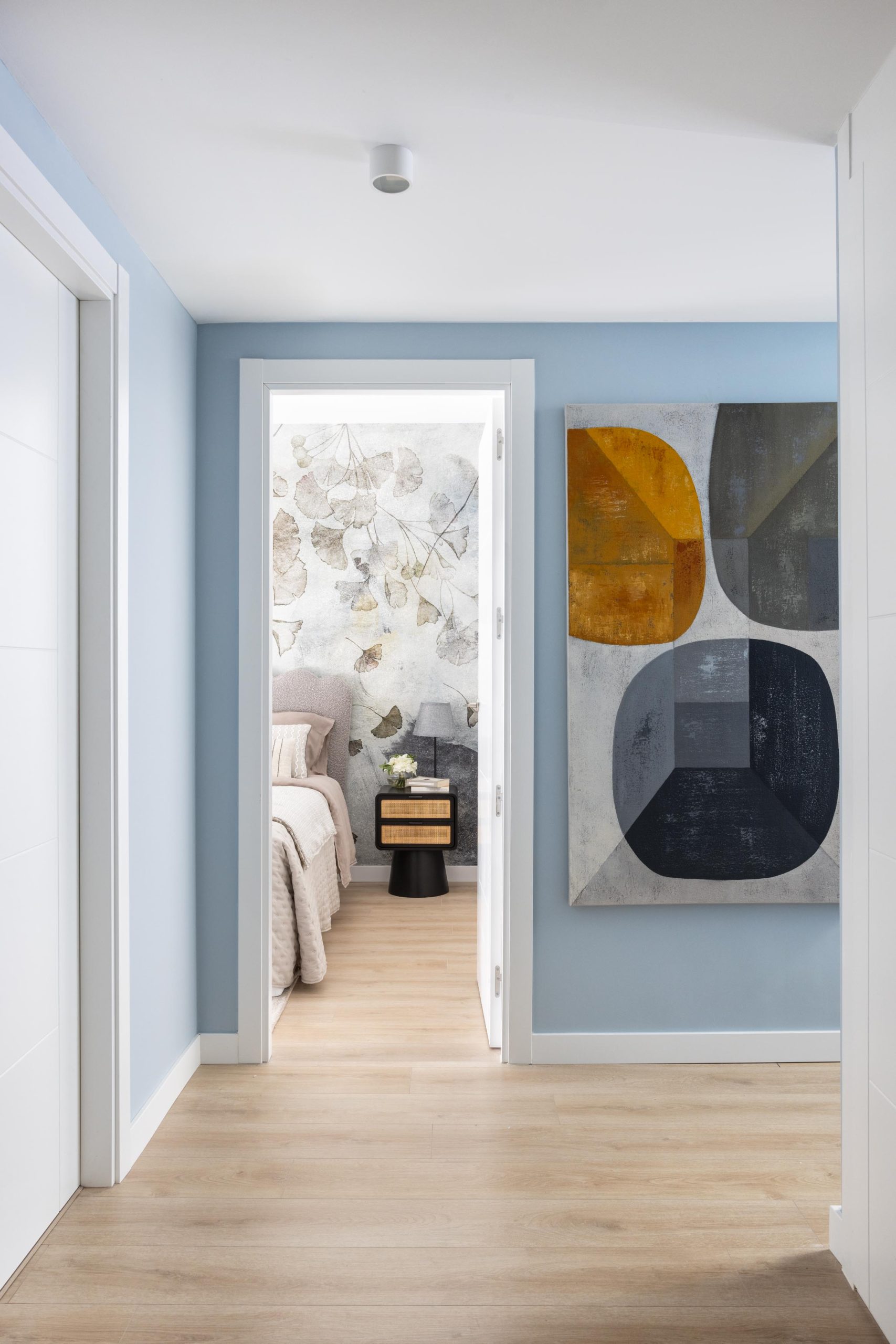 couloir murs bleus couloir murs bleus