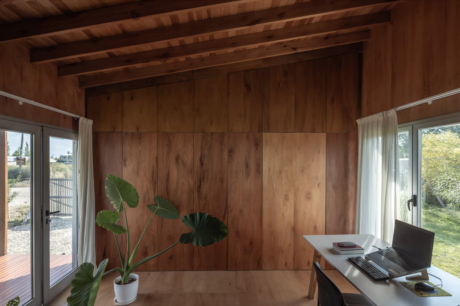 bureau petite maison 64m2 bois et tôle bureau petite maison 64m2 bois et tôle