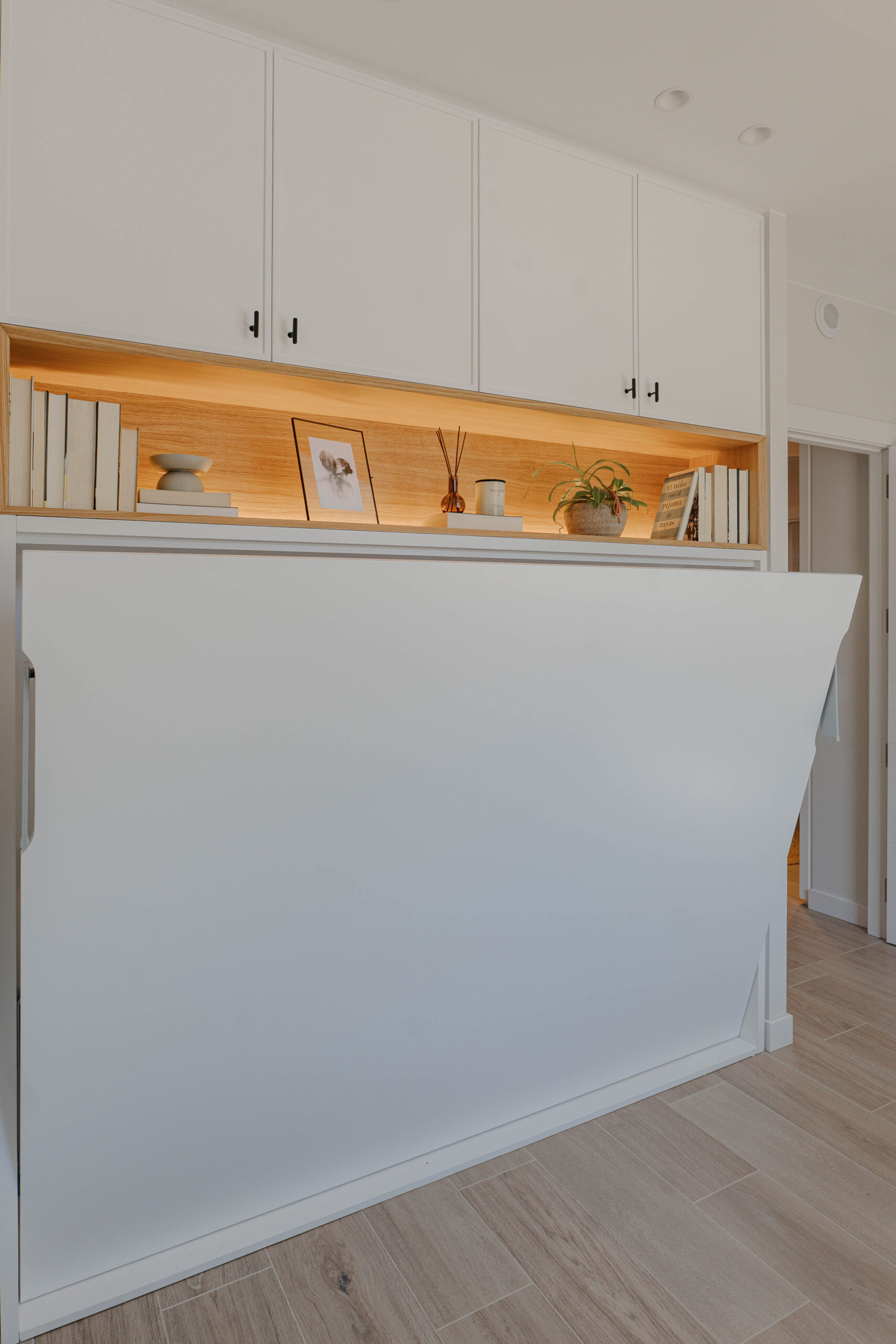 bureau avec lit escamotable mural