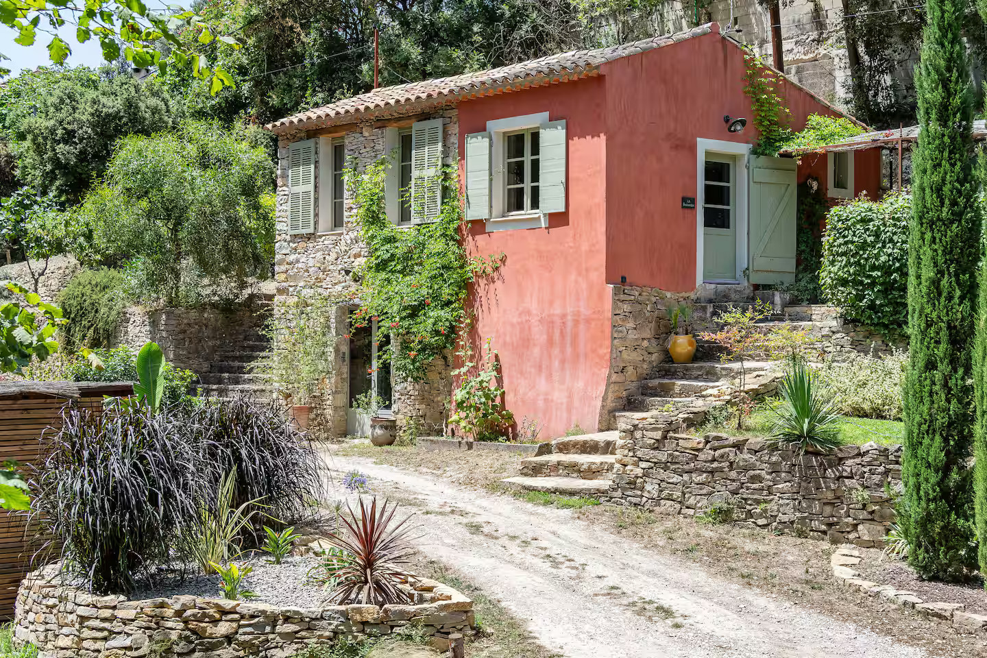 maison en pierres Provence maison en pierres Provence