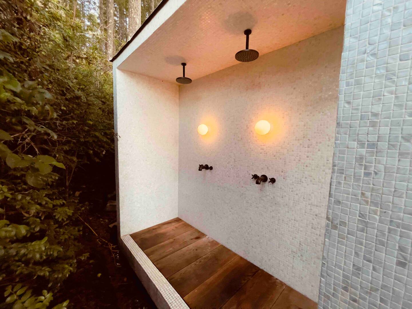 douche extérieur double House On the Sand