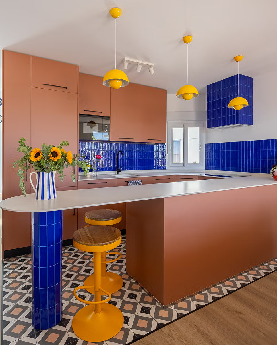 cuisine appartement 70m2 décoration design et colorée cuisine appartement 70m2 décoration design et colorée