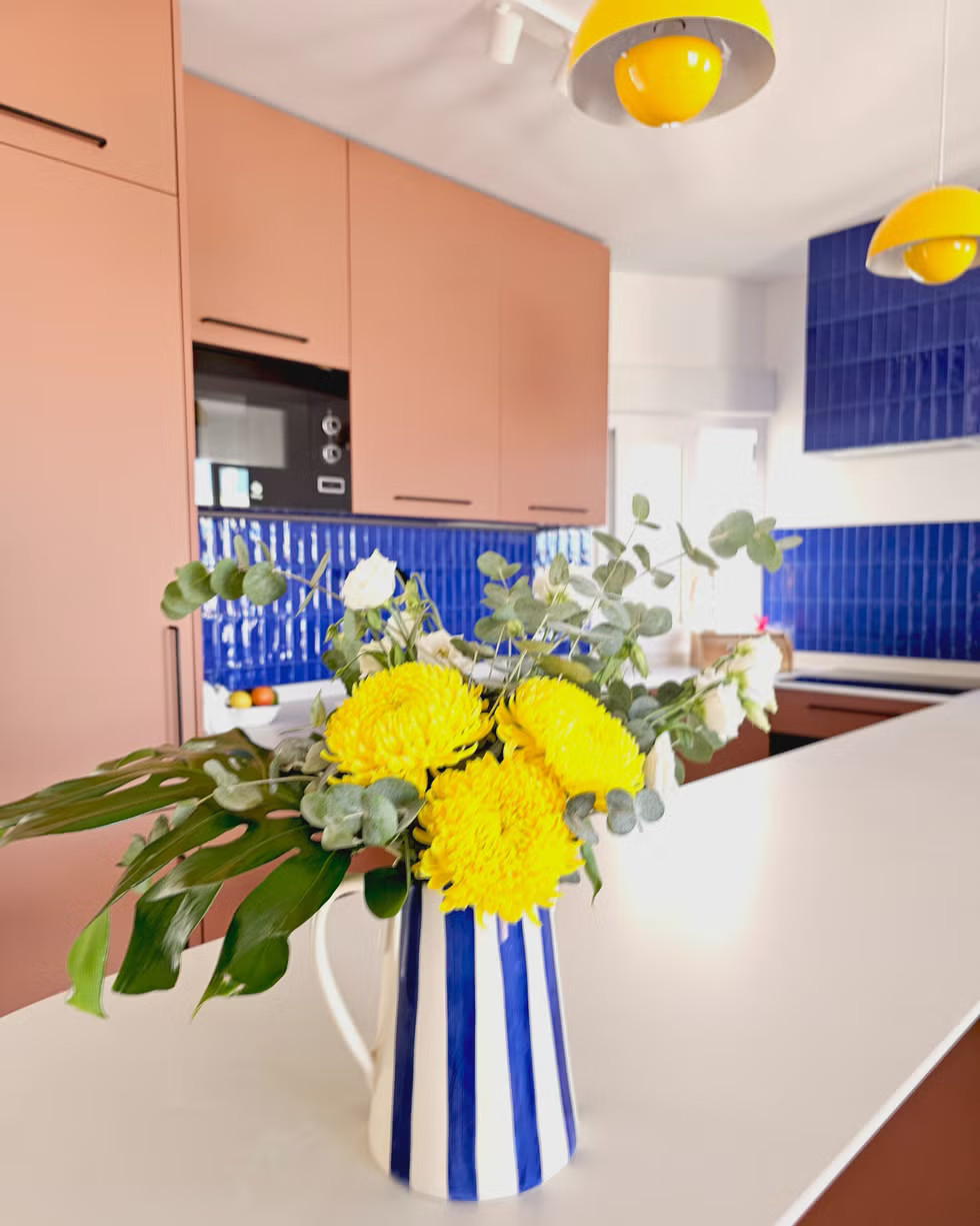 cuisine appartement 70m2 décoration design et colorée cuisine appartement 70m2 décoration design et colorée