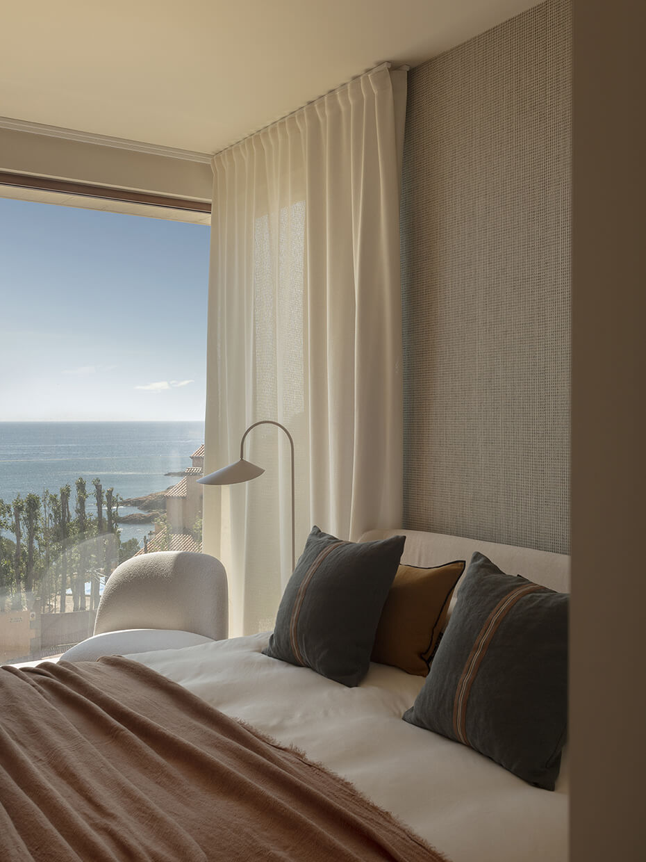 chambre moderne vue mer