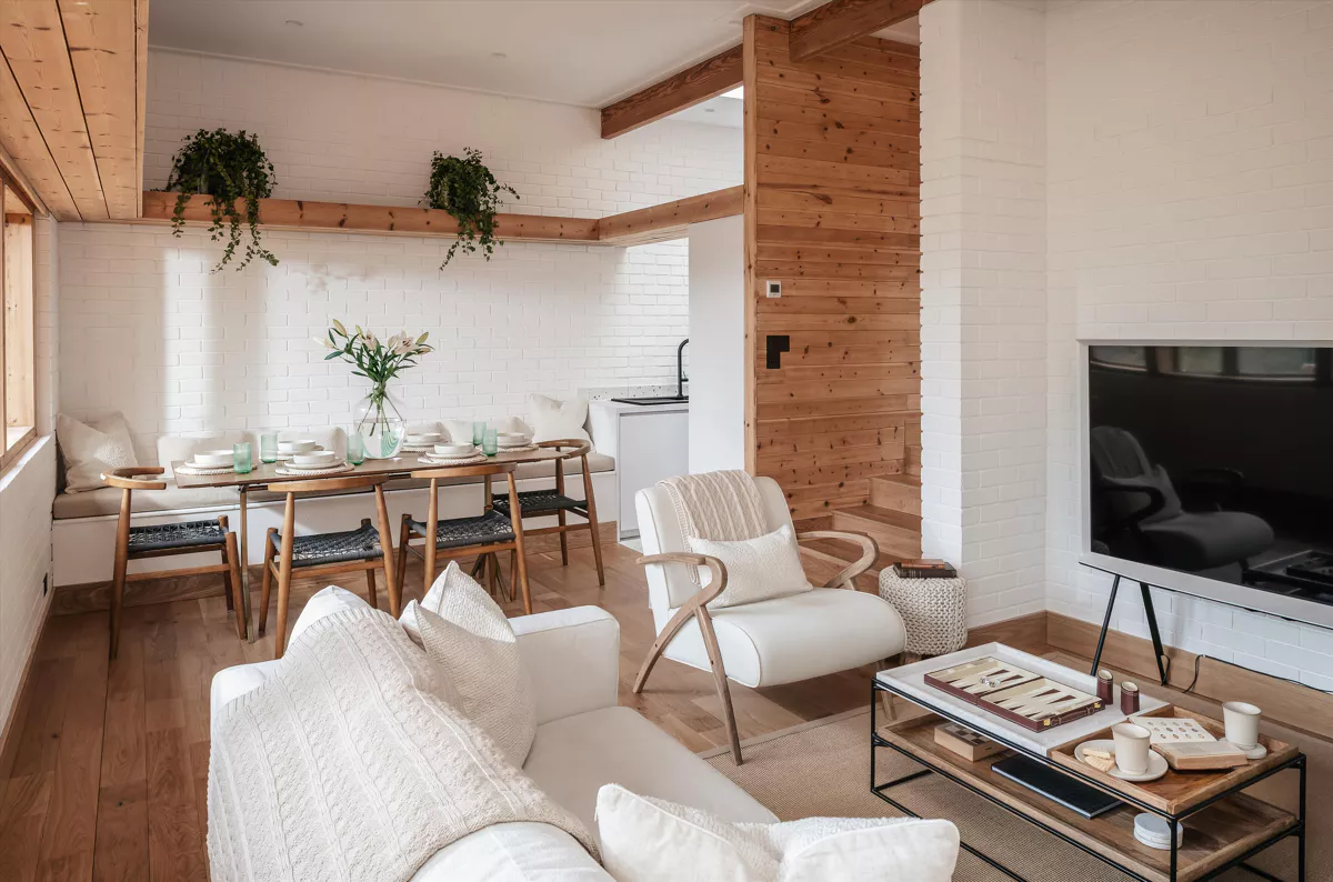 MB4