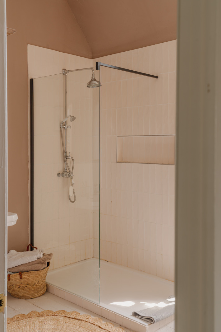 salle de bain mur et plafond terracotta salle de bain mur et plafond terracotta