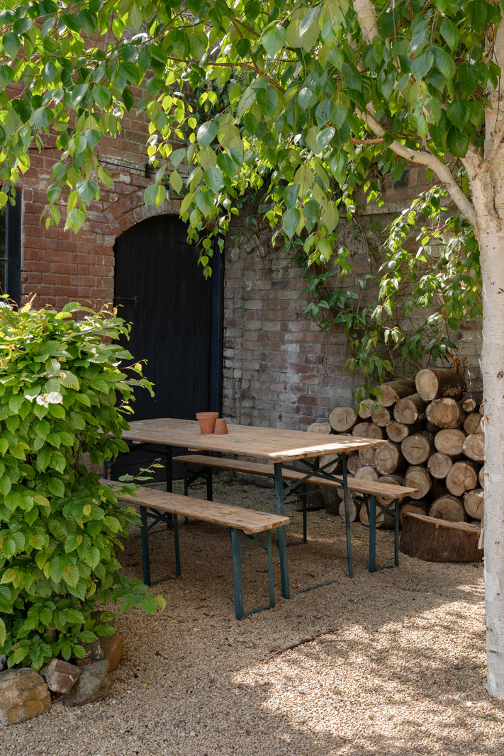 jardin avec coin repas maison de ville Angleterre jardin avec coin repas maison de ville Angleterre
