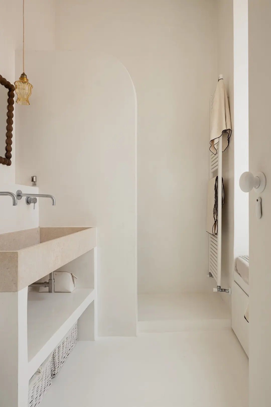 salle de bain minimaliste bois et enduit décoration naturelle salle de bain minimaliste bois et enduit décoration naturelle