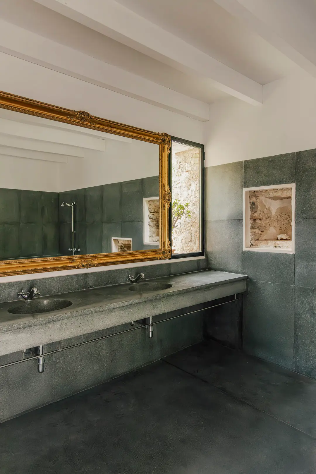 salle de bain maison ancienne Majorque Ses Aigos salle de bain maison ancienne Majorque Ses Aigos