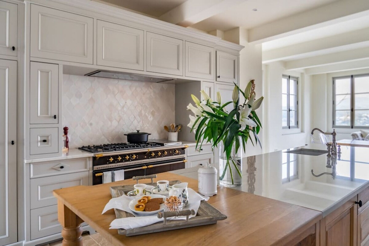 cuisine style rustique chic Mas des Oliviers Plaissan cuisine style rustique chic Mas des Oliviers Plaissan