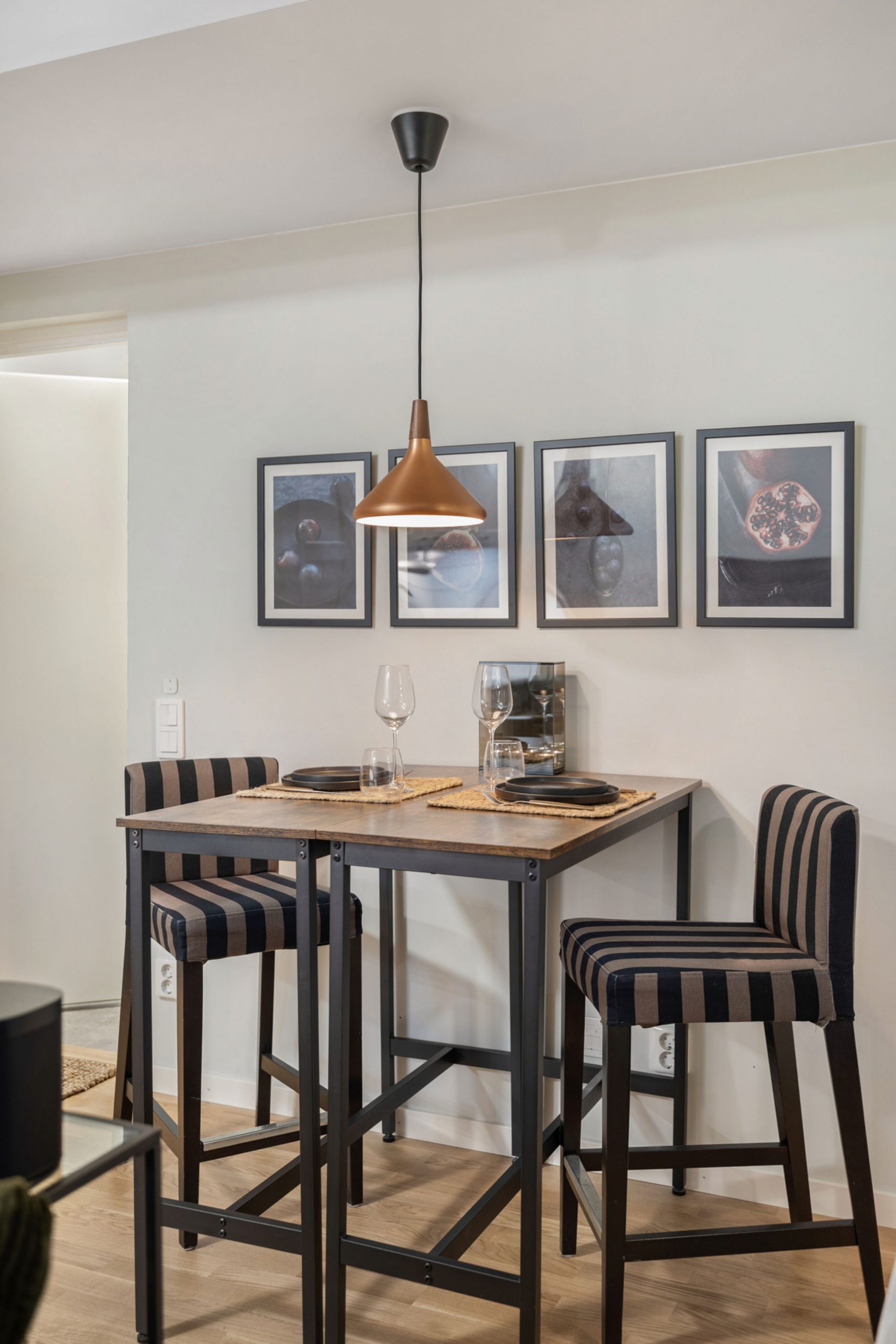 espace salle à manger pour deux