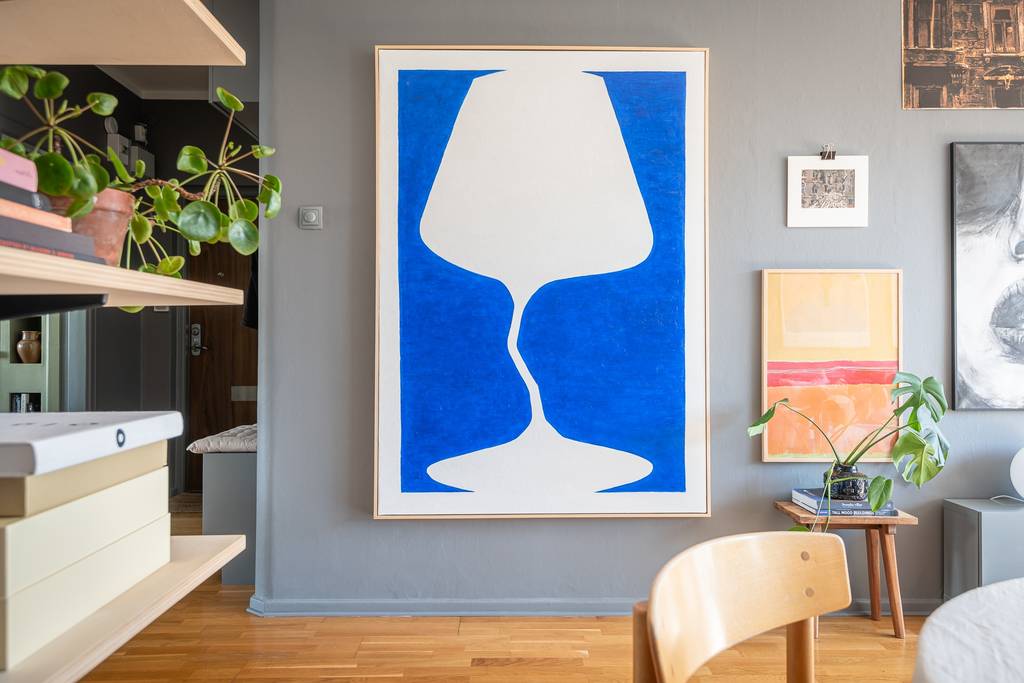salon murs gris deux-pièces 46m2