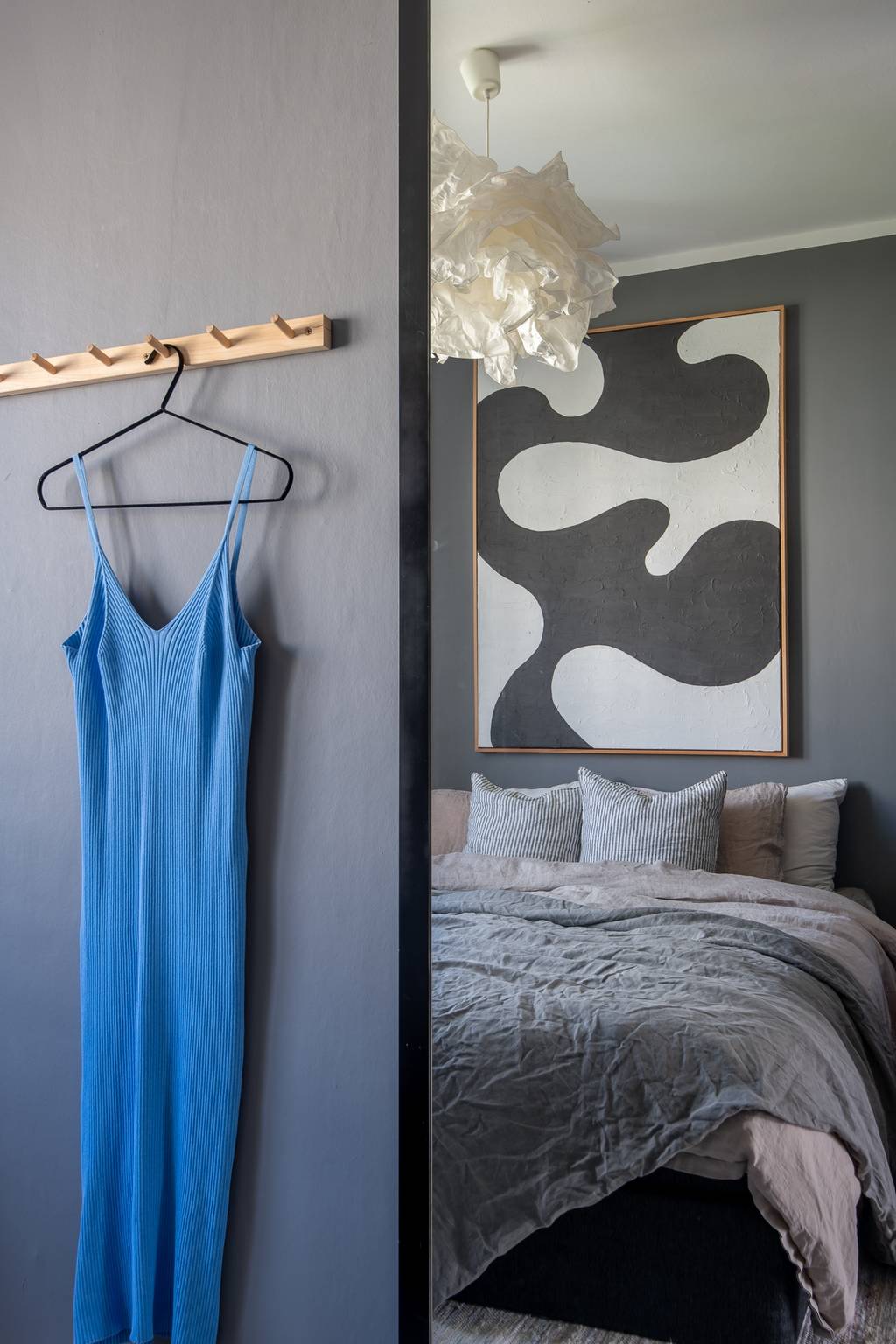 chambre murs gris