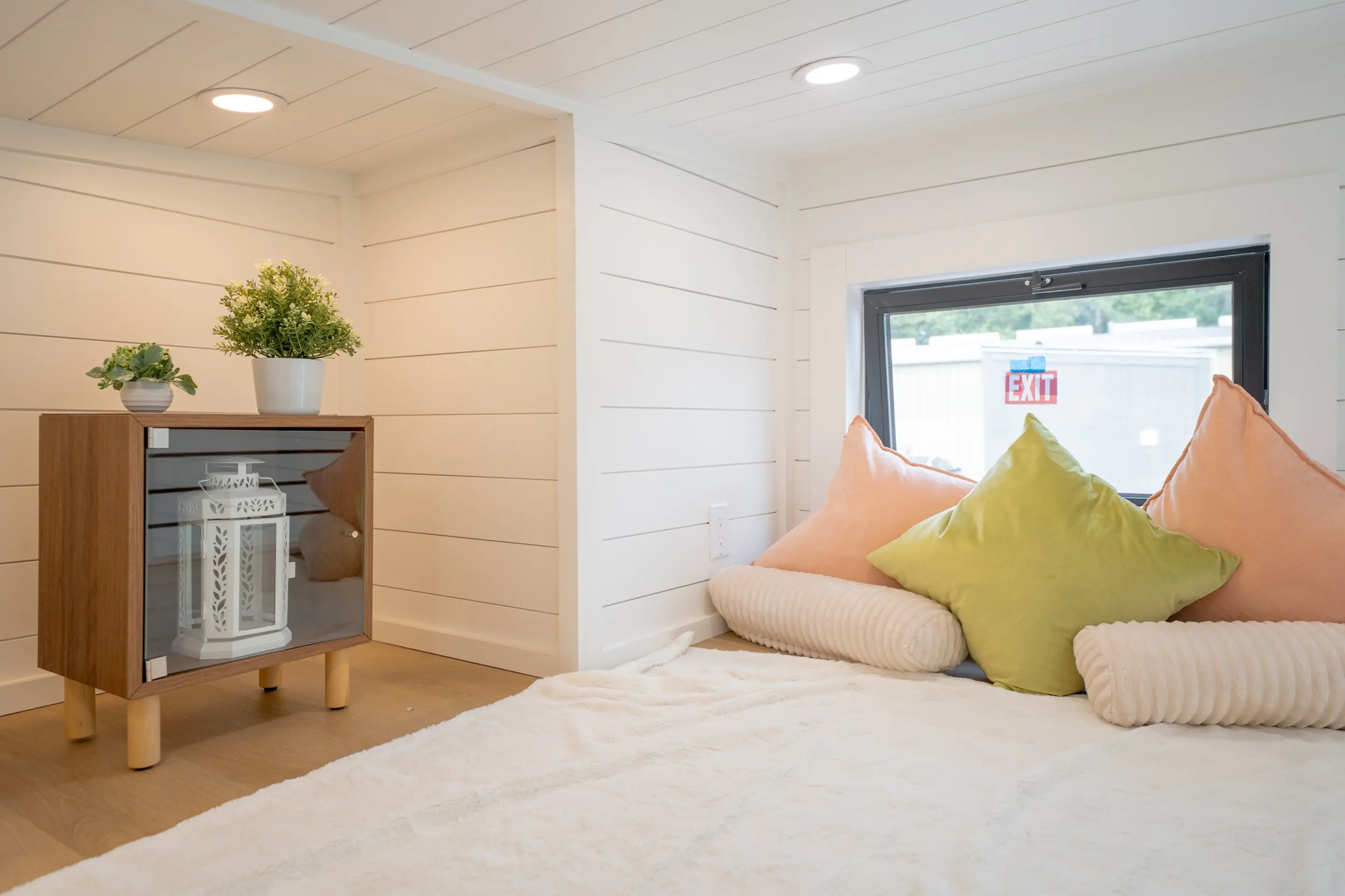 chambre loft plafond bas mini maison mobile