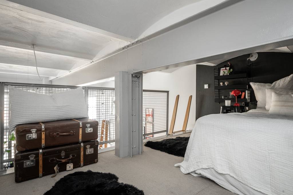 chambre basse sur mezzanine