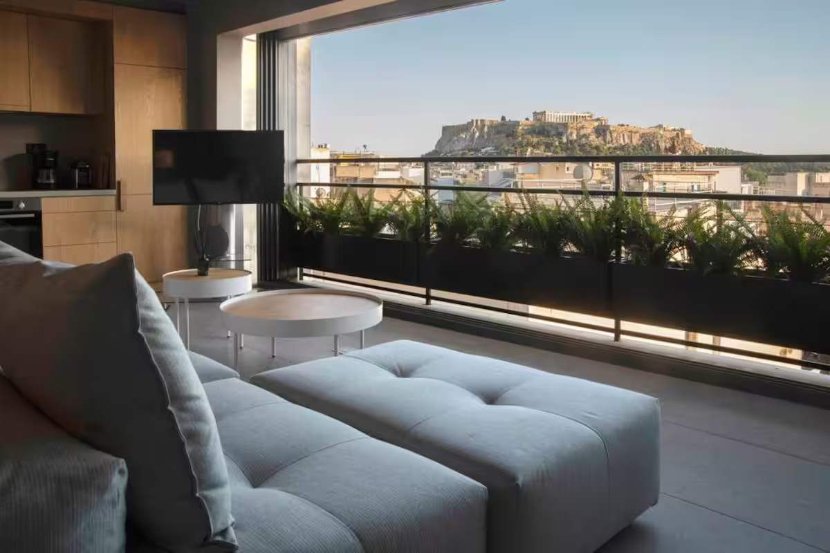 salon décoration contemporaine vue Acropole