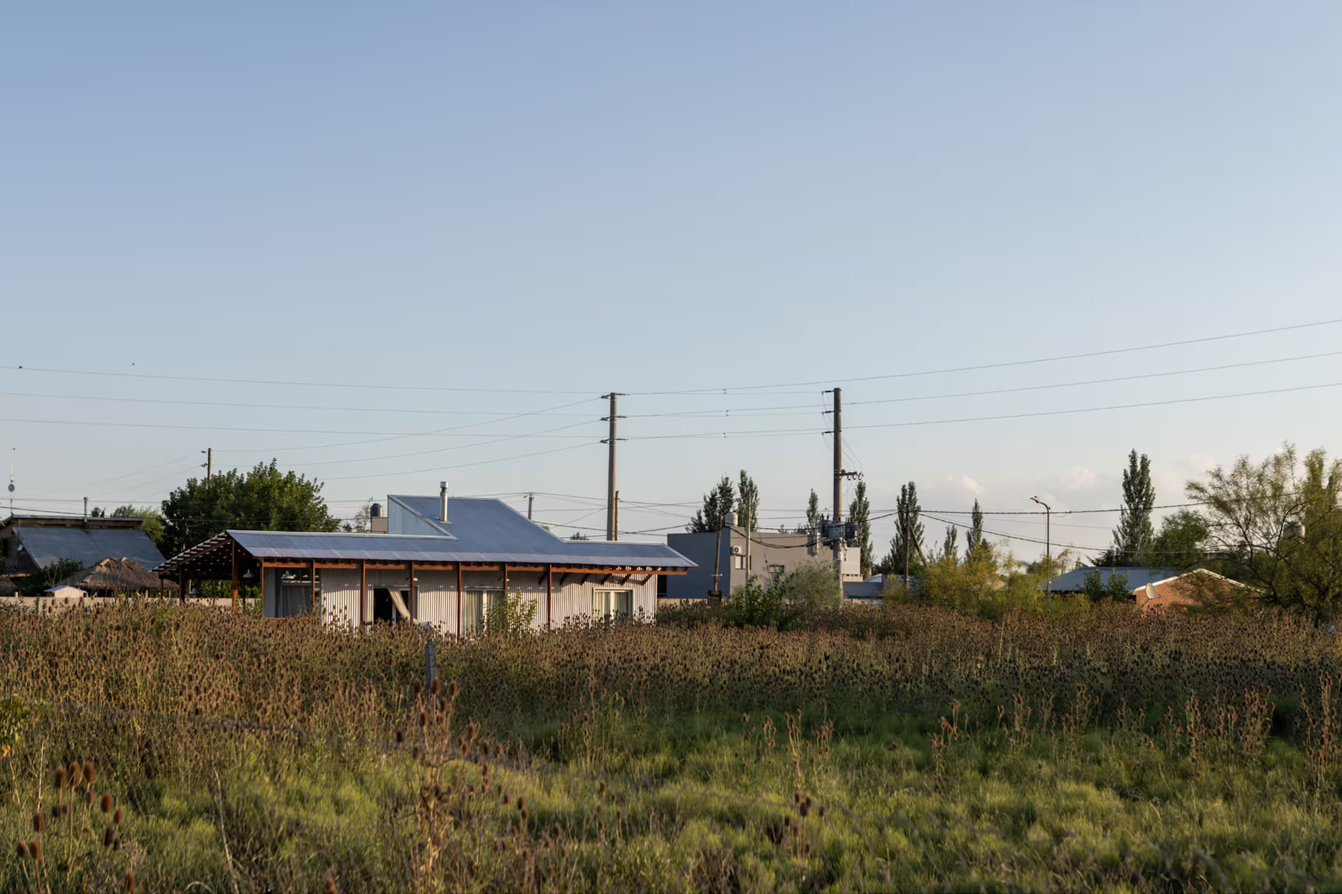 maison en bois et tôle maison en bois et tôle