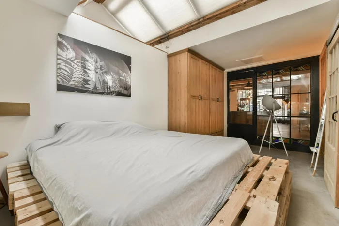 chambre lit palettes bois sol béton ciré chambre lit palettes bois sol béton ciré