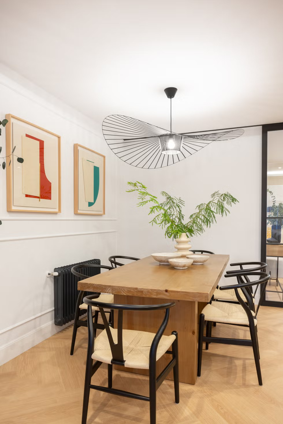 salle à manger décoration contemporaine appartement rénové Madrid salle à manger décoration contemporaine appartement rénové Madrid