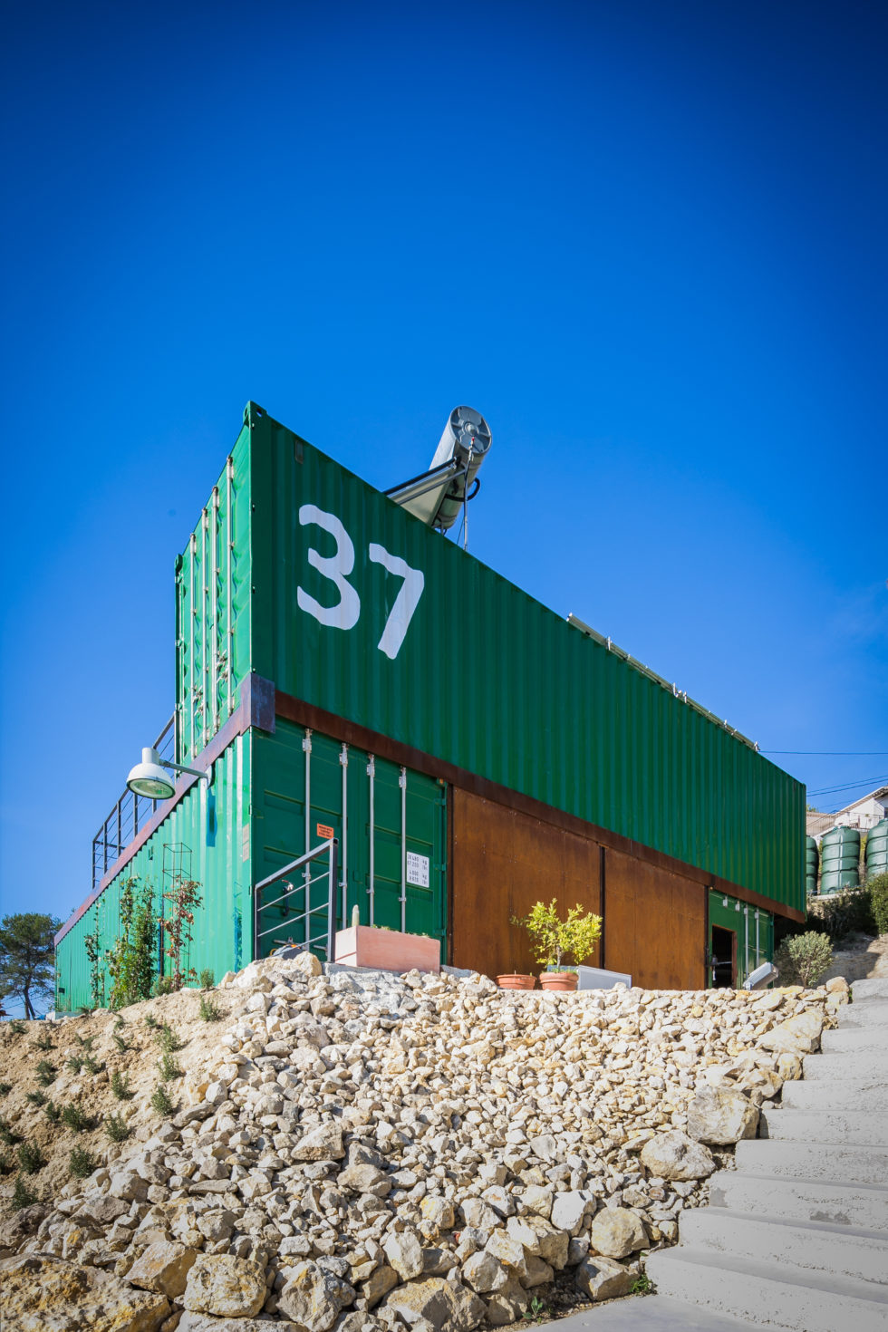 maison container façade verte
