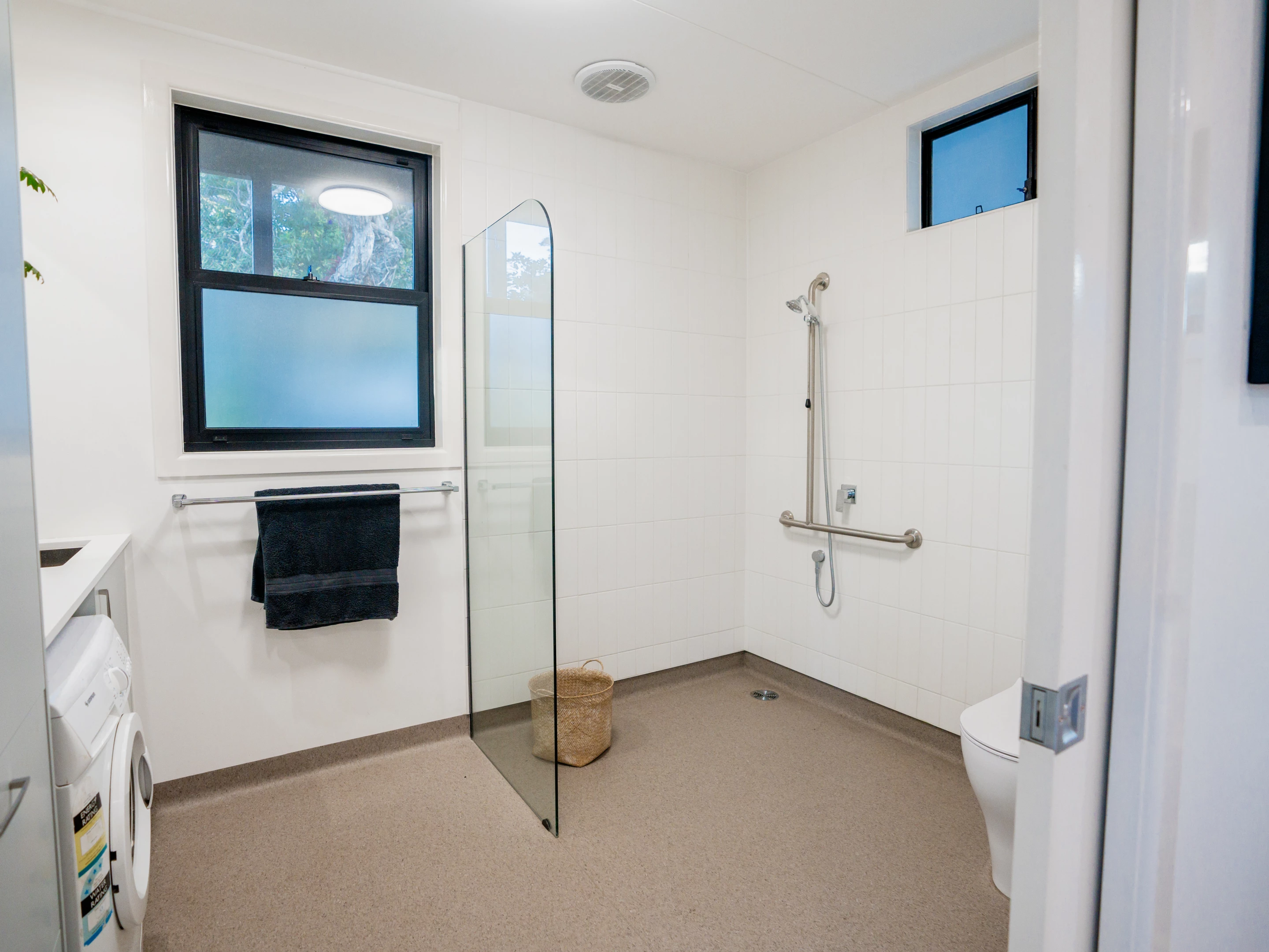 salle de bain avec grande douche italienne salle de bain avec grande douche italienne