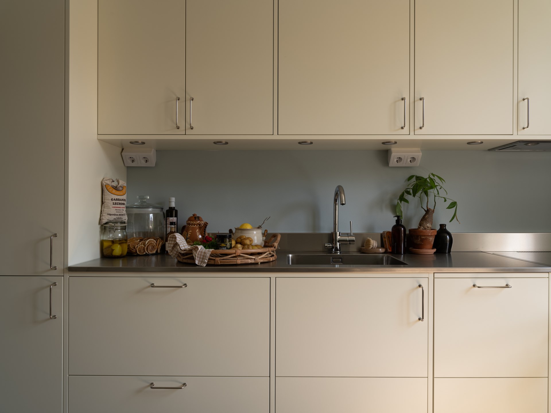 cuisine design beige cuisine design beige