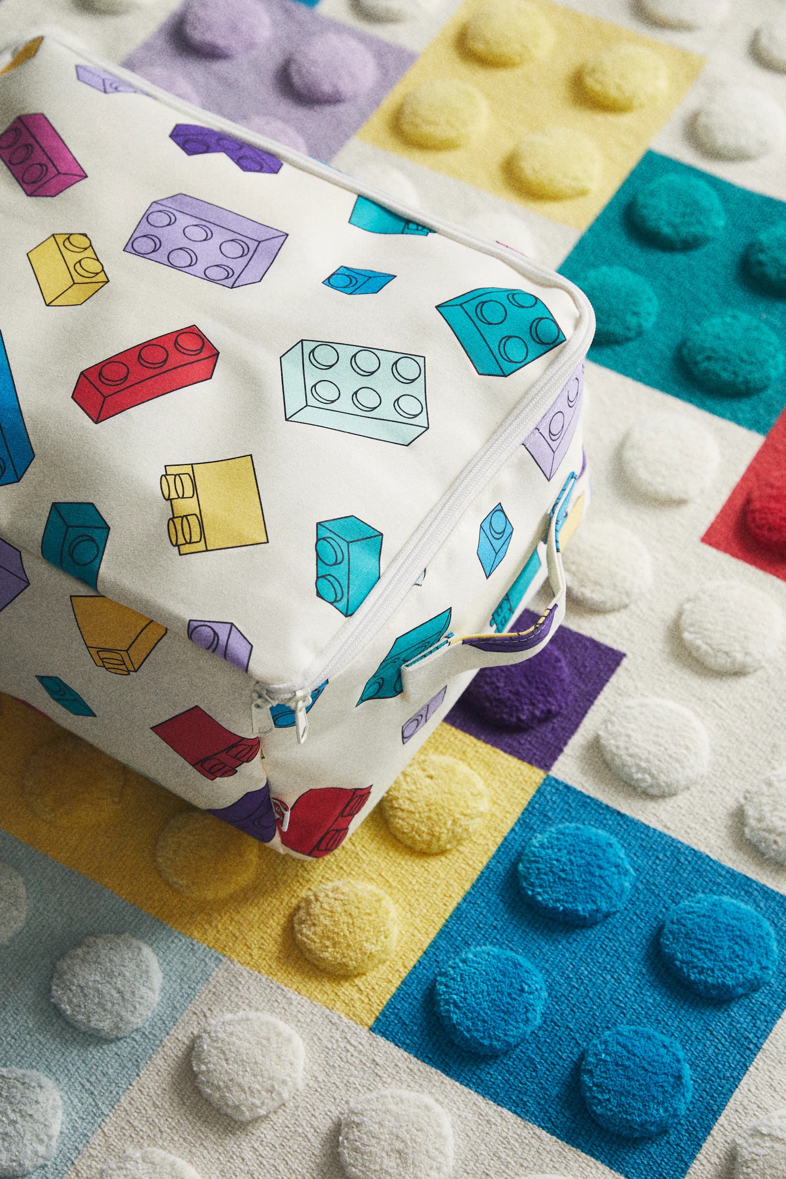 sac rangement et tapis LEGO et H&M Home sac rangement et tapis LEGO et H&M Home