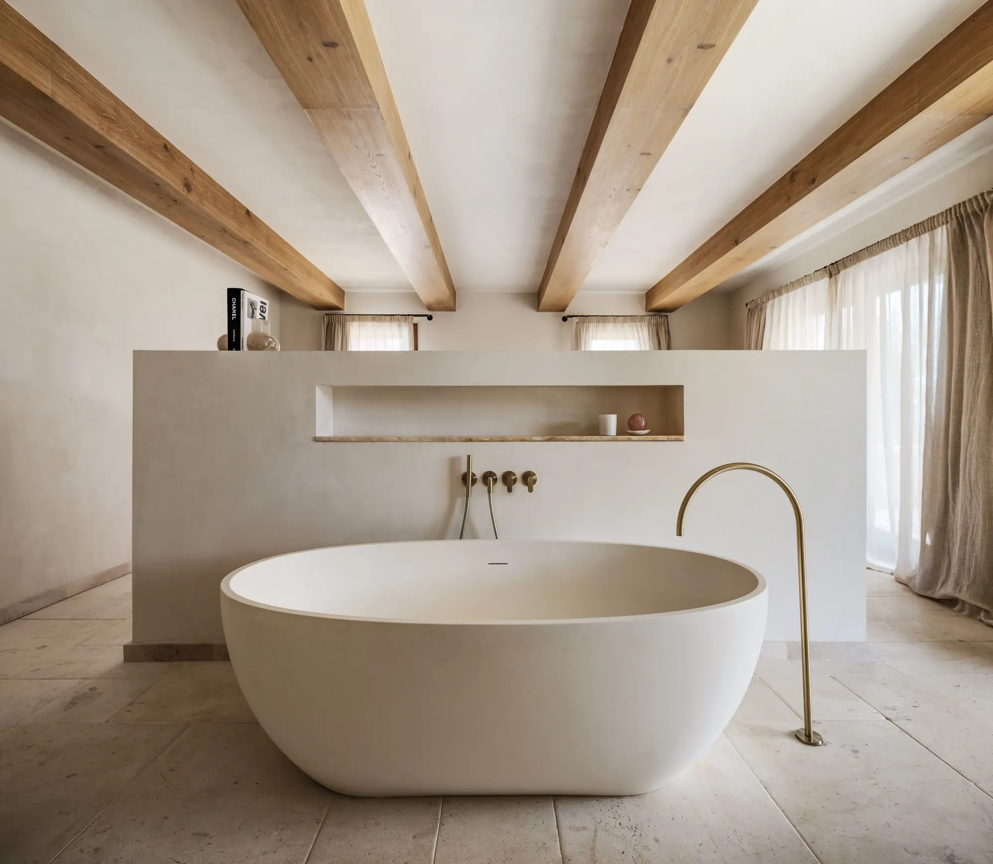 salle de bain design avec poutres décoration naturelle maison méditerranéenne Ibiza salle de bain design avec poutres décoration naturelle maison méditerranéenne Ibiza