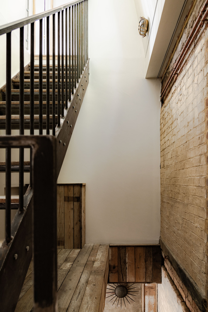 escalier métal maison loft